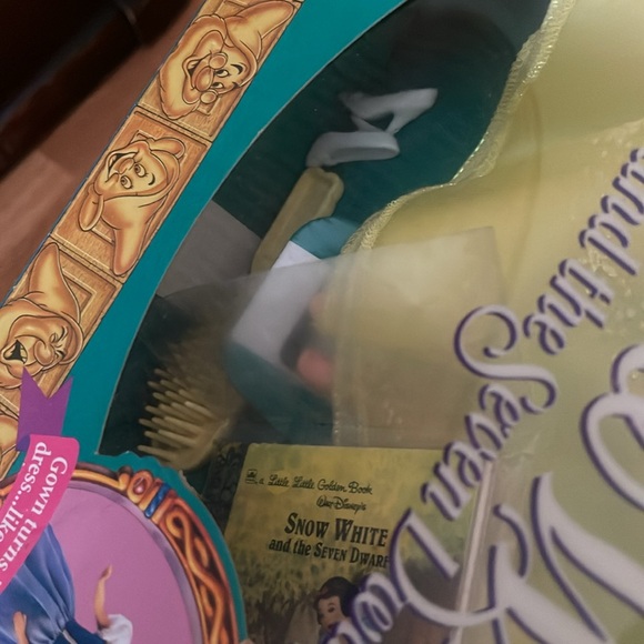 Rare Vintage 1992 Snow White and the Seven Dwarfs - Picture 4 of 6